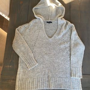 American Eagle Grey Hoodie Sweater